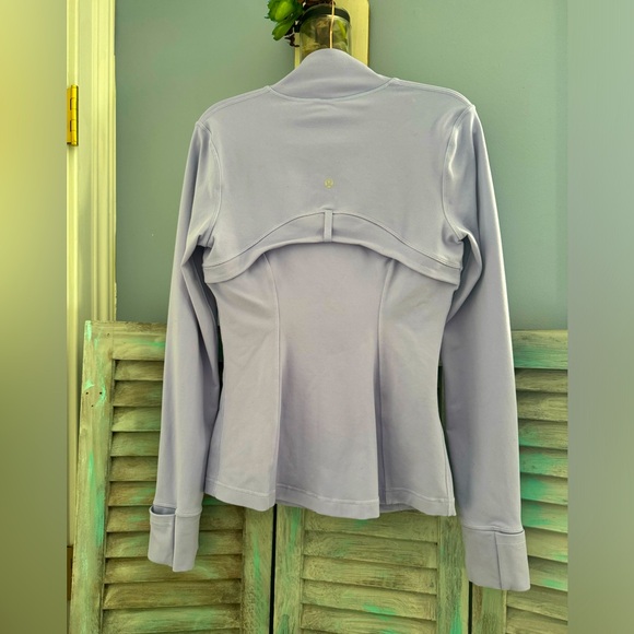 Lululemon Define Jacket - size 6 - Picture 2 of 6